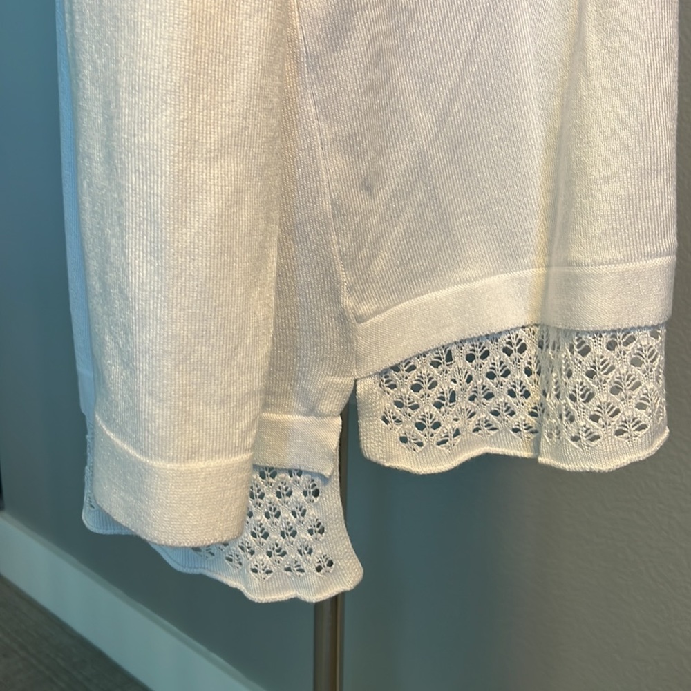 White Sweater with Sweater Lace Hemline Plus Size 2X - Picture 5 of 9
